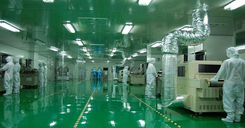 The role of cleanroom gloves